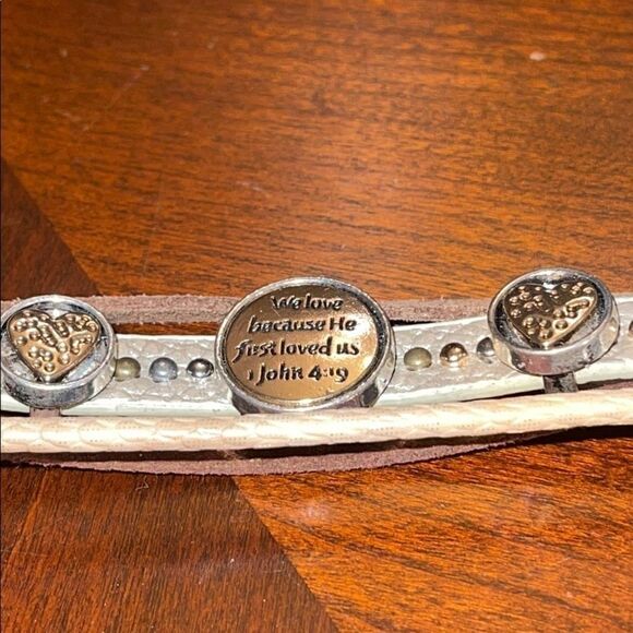 Religious leather bracelet magnet closure - Picture 3 of 4